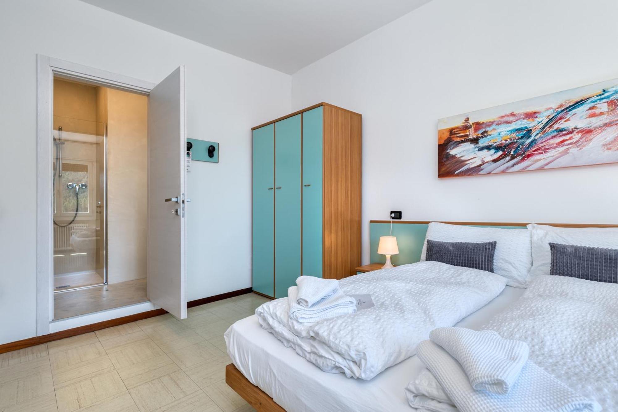 Hotel Martinelli Ronzo-Chienis Bagian luar foto