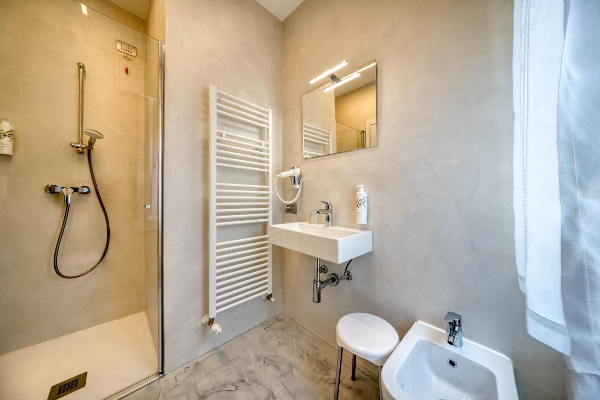 Hotel Martinelli Ronzo-Chienis Ruang foto