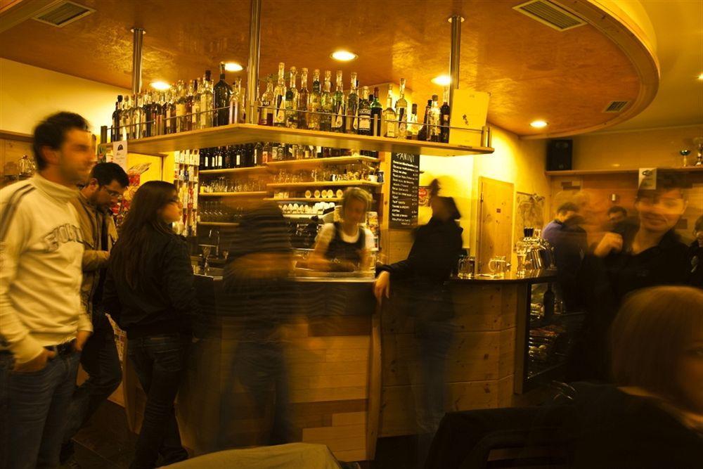 Hotel Martinelli Ronzo-Chienis Bagian luar foto